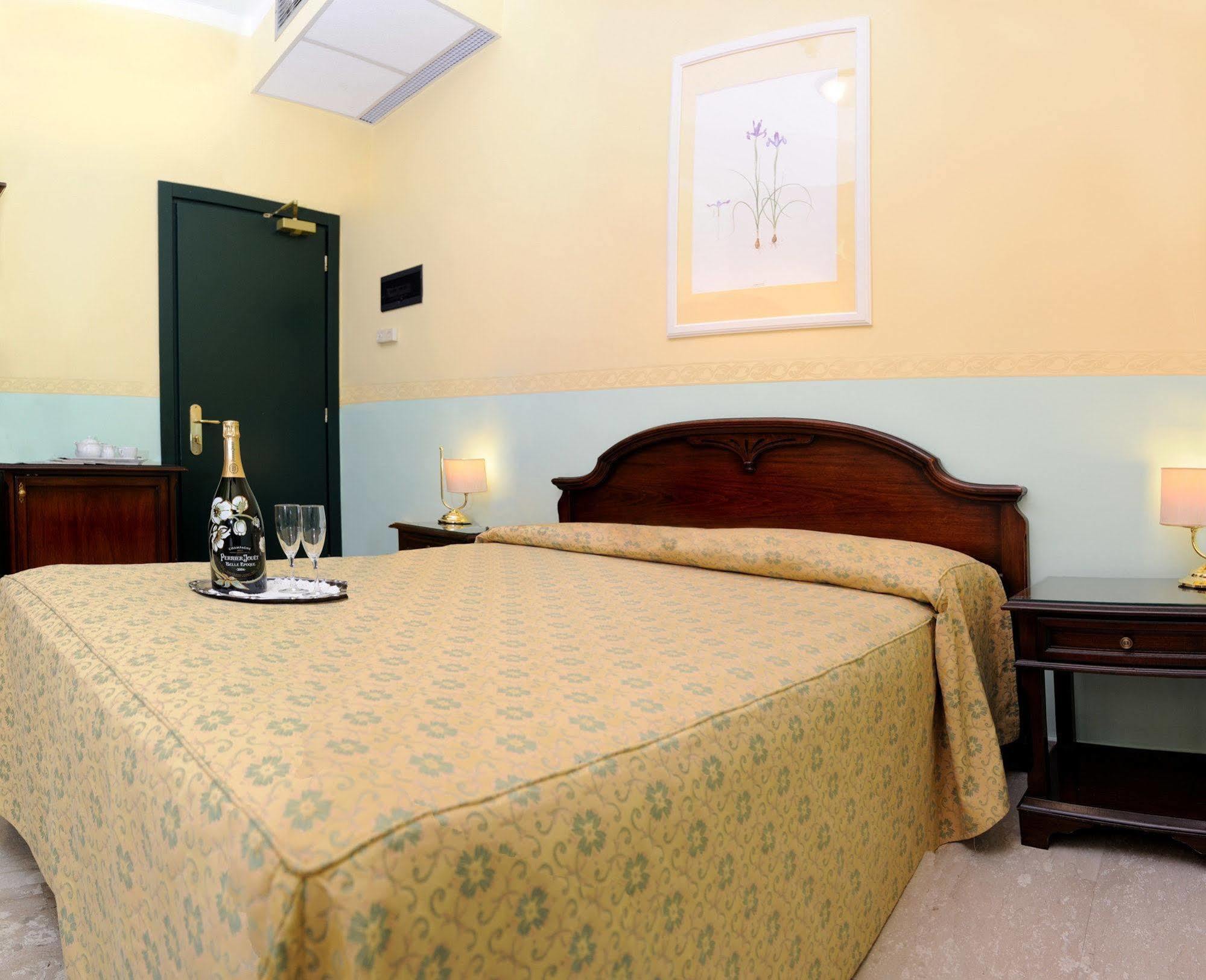L'Ottava Hotell Monte Compatri Exteriör bild